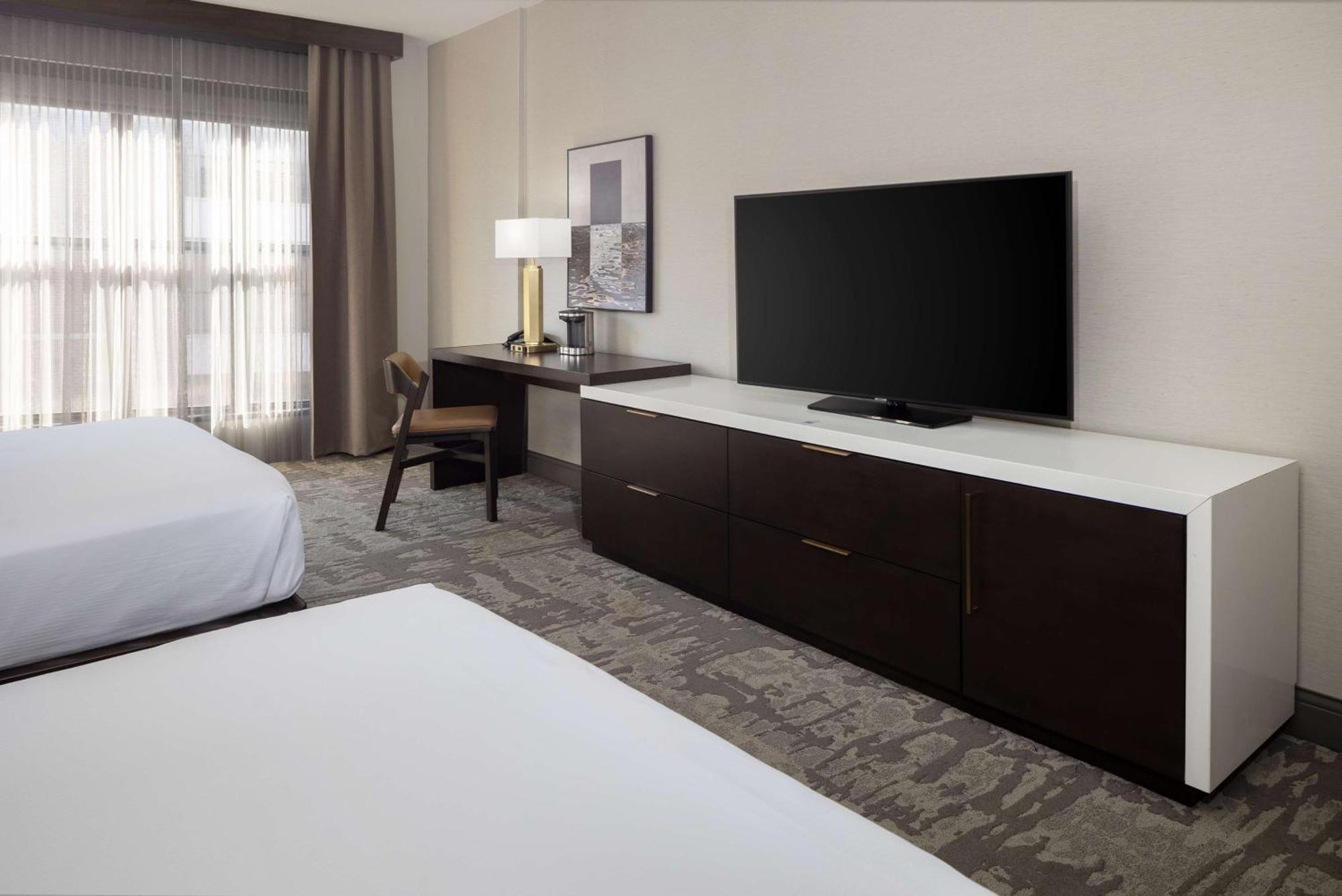 ฮิลตัน พรอเมนาด แอท แบรนสัน แลนดิ้ง โฮเต็ล Hotel ภายนอก รูปภาพ