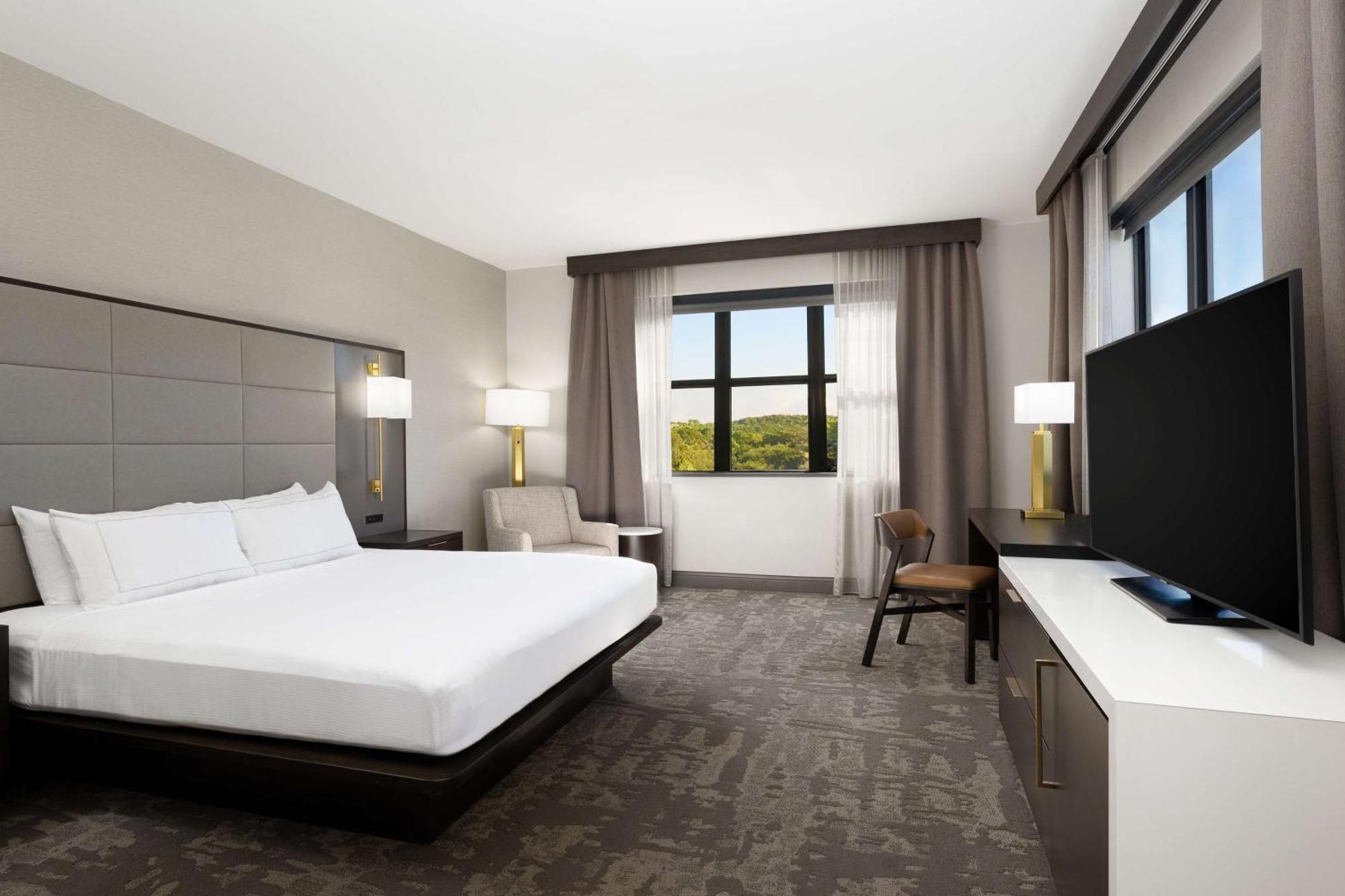 ฮิลตัน พรอเมนาด แอท แบรนสัน แลนดิ้ง โฮเต็ล Hotel ภายนอก รูปภาพ