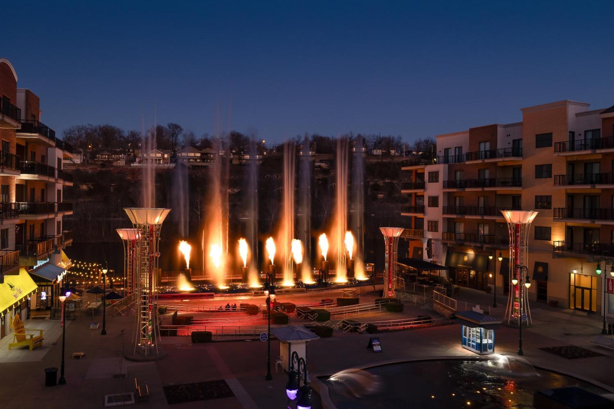 ฮิลตัน พรอเมนาด แอท แบรนสัน แลนดิ้ง โฮเต็ล Hotel ภายนอก รูปภาพ